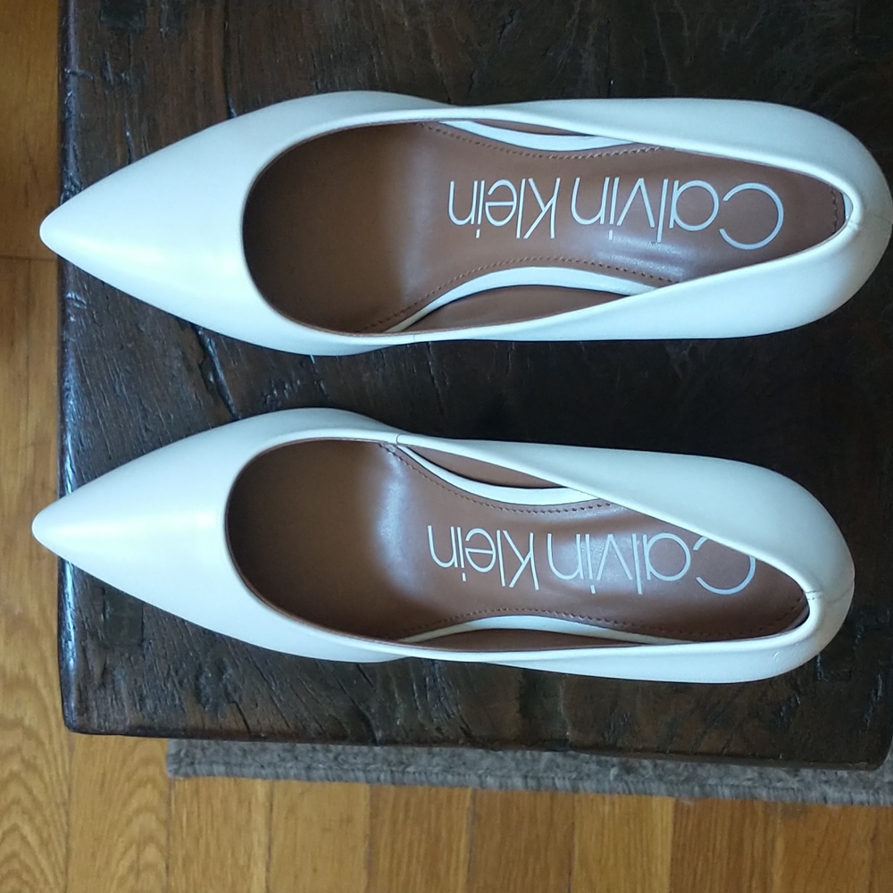 Calvin Klein Pointed Toe Heels Brand New Never Worn
